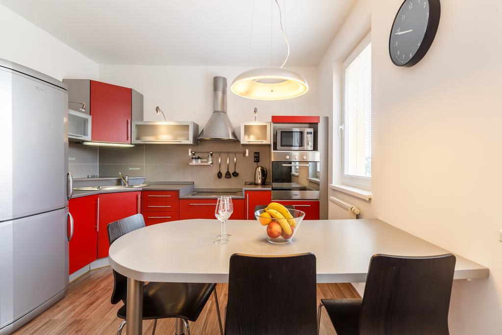 Modern Apartment with 2 bedrooms Karlsbad Buitenkant foto